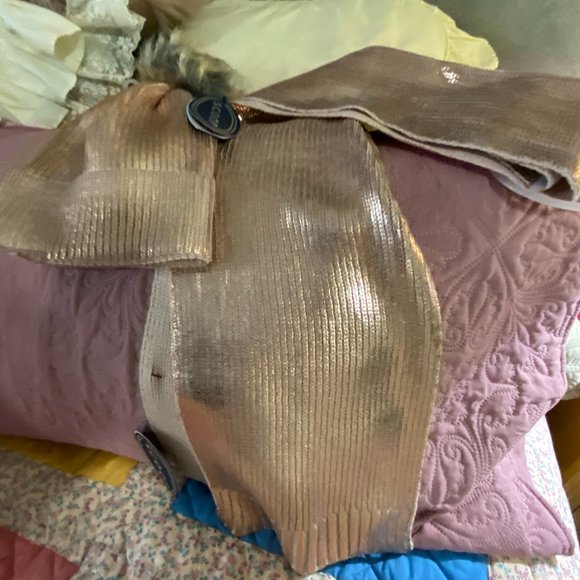 NWT~Scoop Metallic Rose Gold Reversible Neck Scarf & Hat - Picture 2 of 10